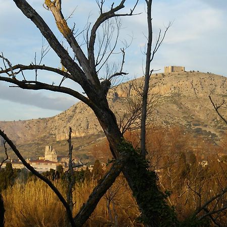 L'Encant Torroella De Montgri Bagian luar foto
