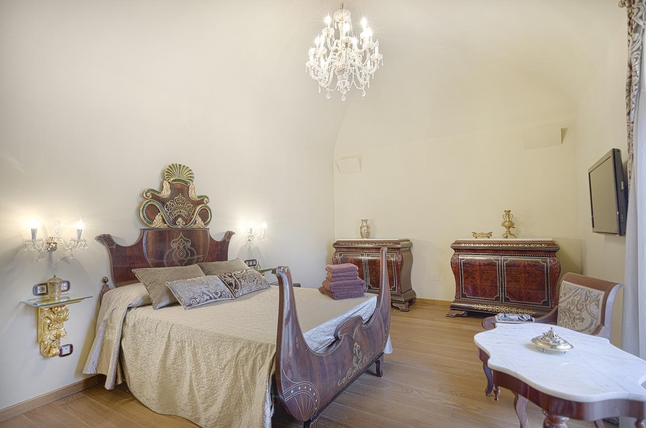 L'Encant Torroella De Montgri Bagian luar foto