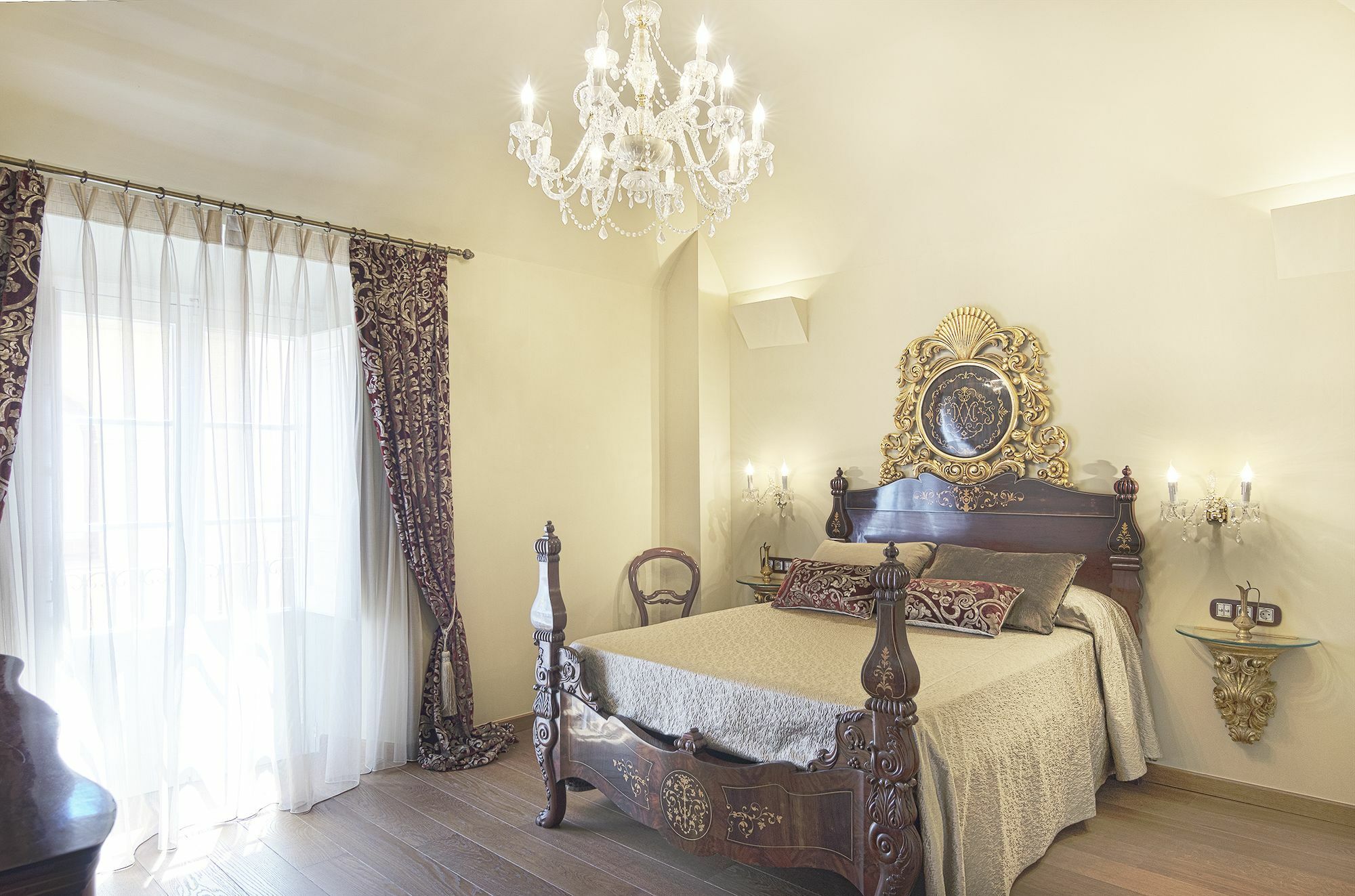 L'Encant Torroella De Montgri Bagian luar foto