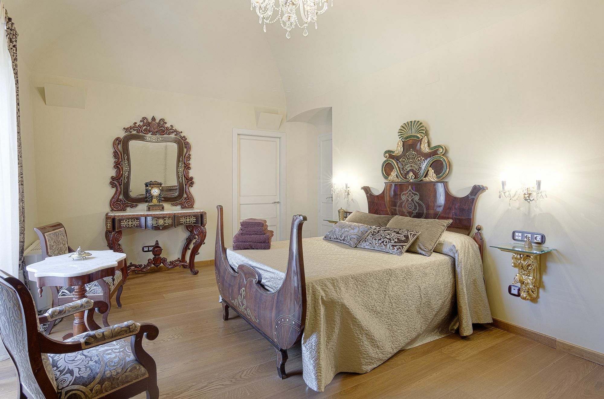 L'Encant Torroella De Montgri Bagian luar foto